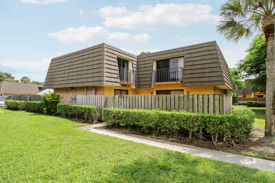 Property photo for 2218 22nd Way, West Palm Beach, FL