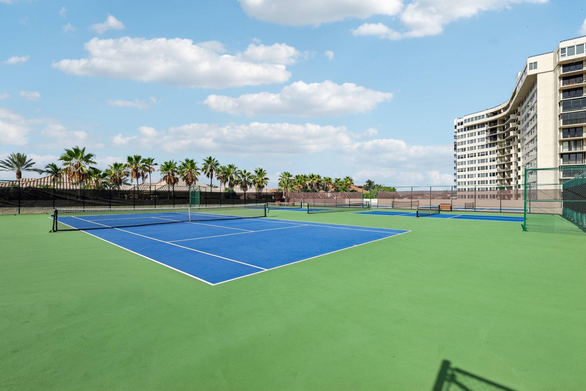 3912 S Ocean Boulevard, #704, Highland Beach, FL 33487 Tennis and Pickleball Areas