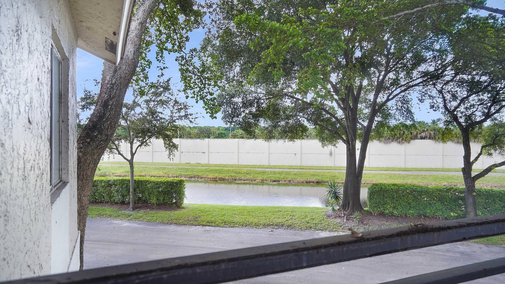 505 Gardens Drive, #204, Pompano Beach, FL 33069 DSC04357