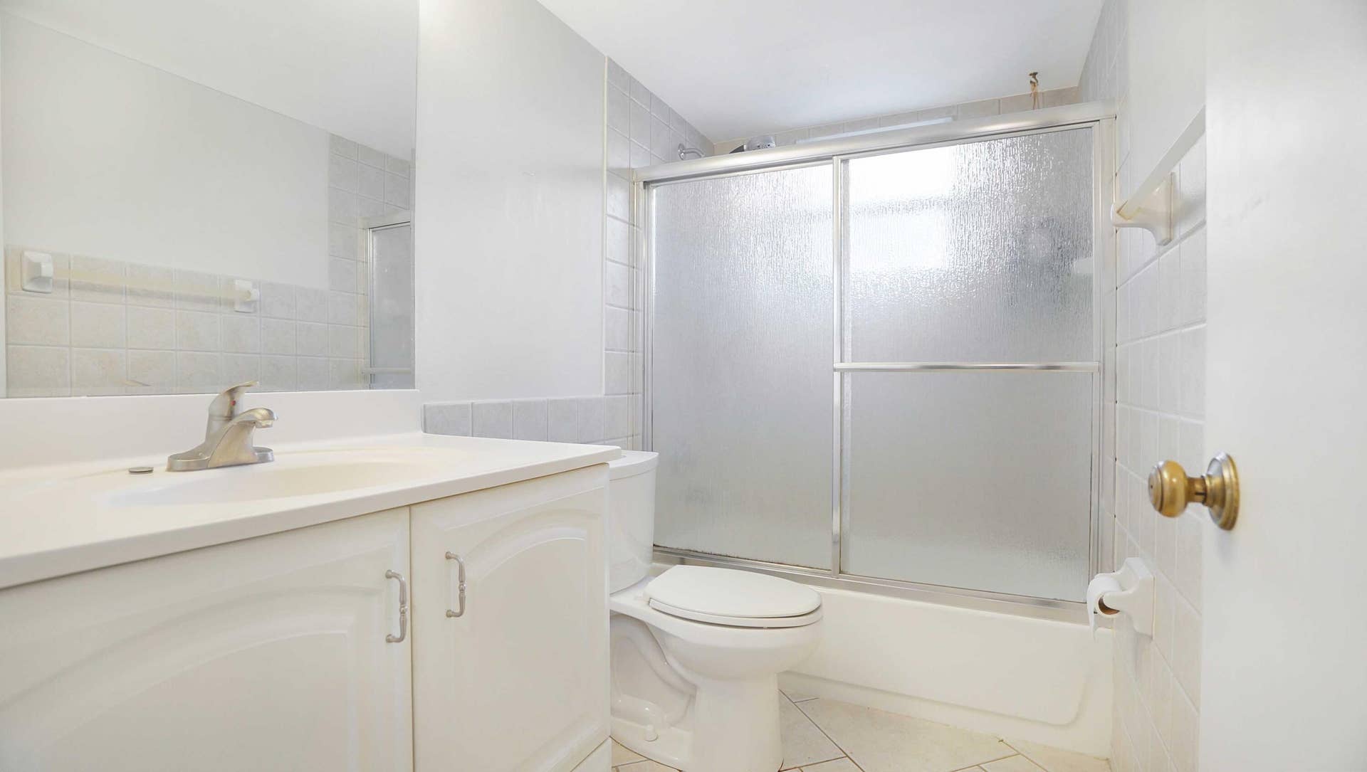 505 Gardens Drive, #204, Pompano Beach, FL 33069 DSC04327