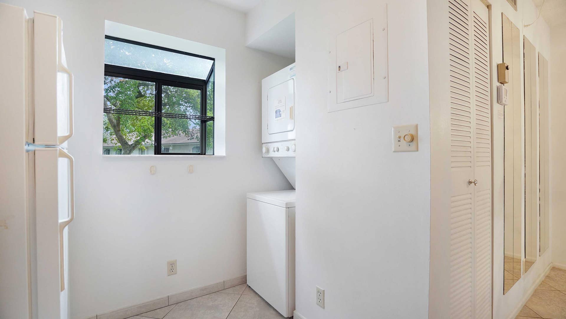505 Gardens Drive, #204, Pompano Beach, FL 33069 DSC04294