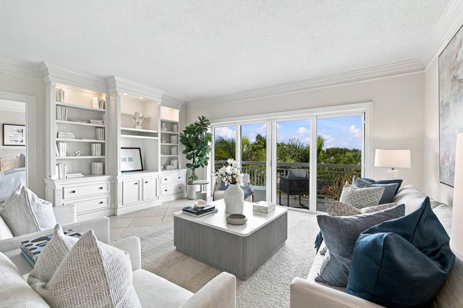 Property photo for 250 Bradley Place, #504, Palm Beach, FL