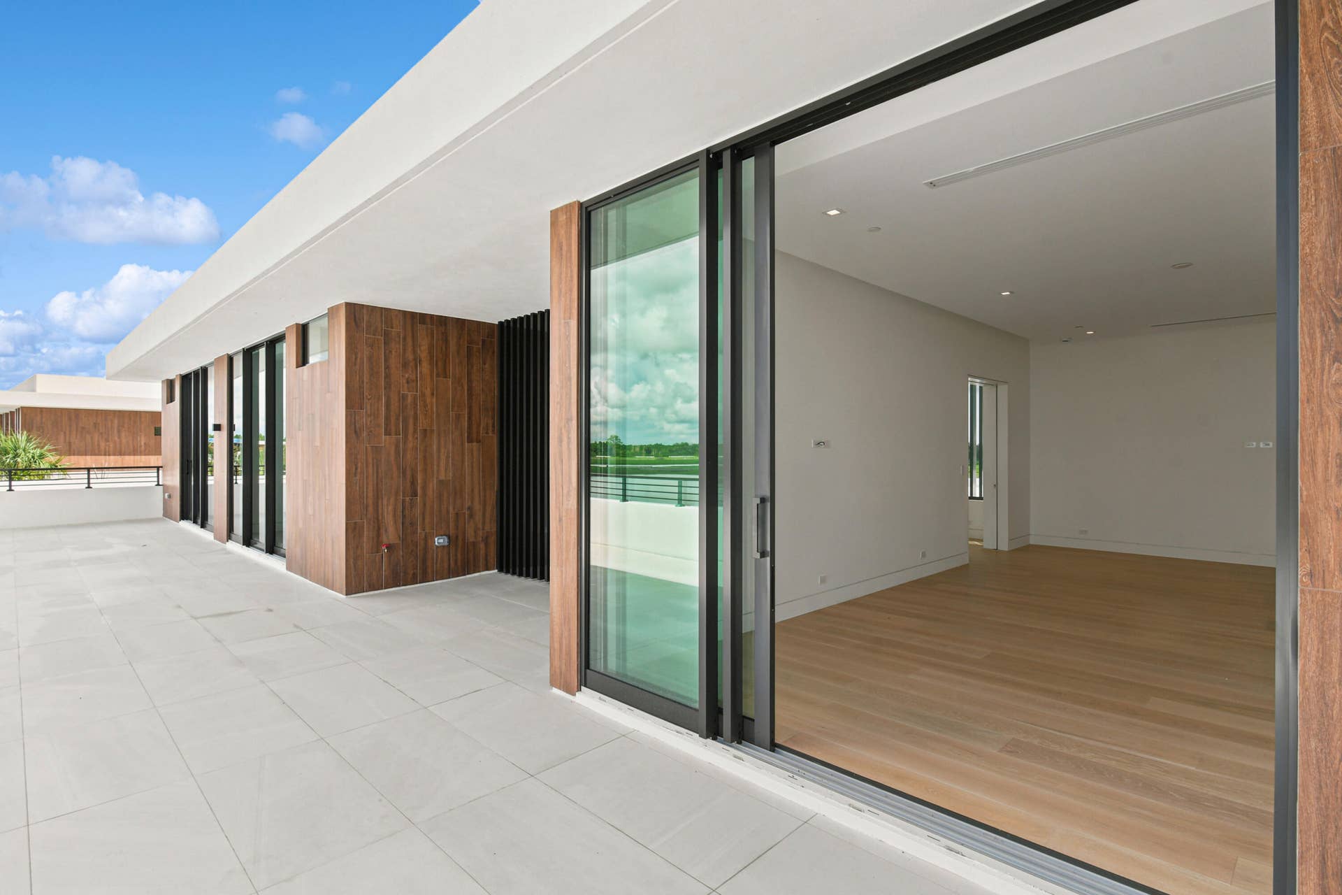 10951 Monte Rosa Drive, Palm Beach Gardens, FL 33412 Second Floor Terrace