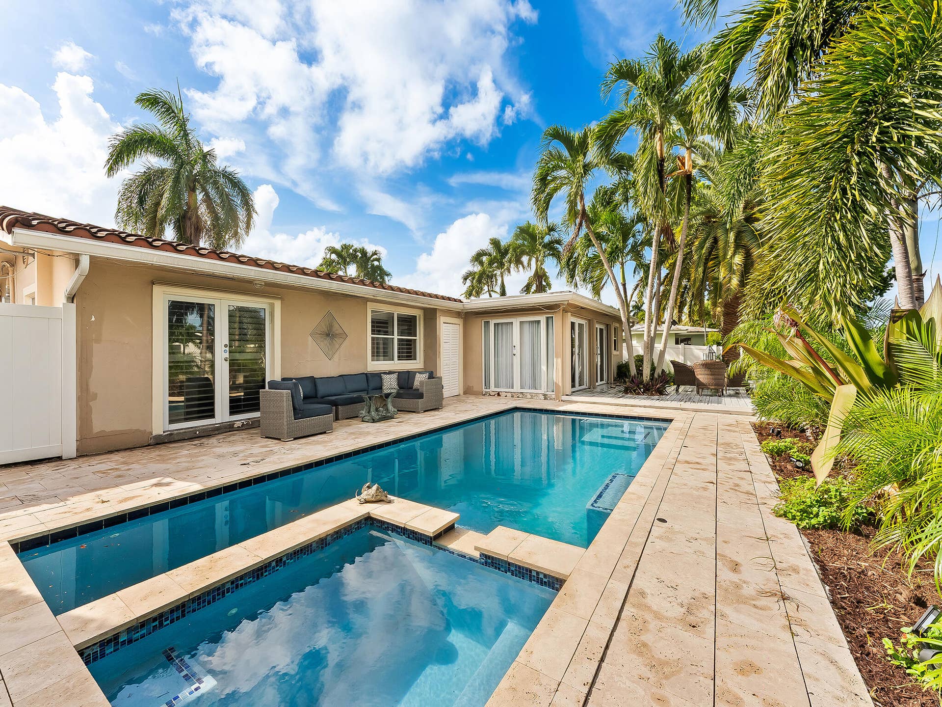 6340 NE 19th Terrace, Fort Lauderdale, FL 33308 DSC05417