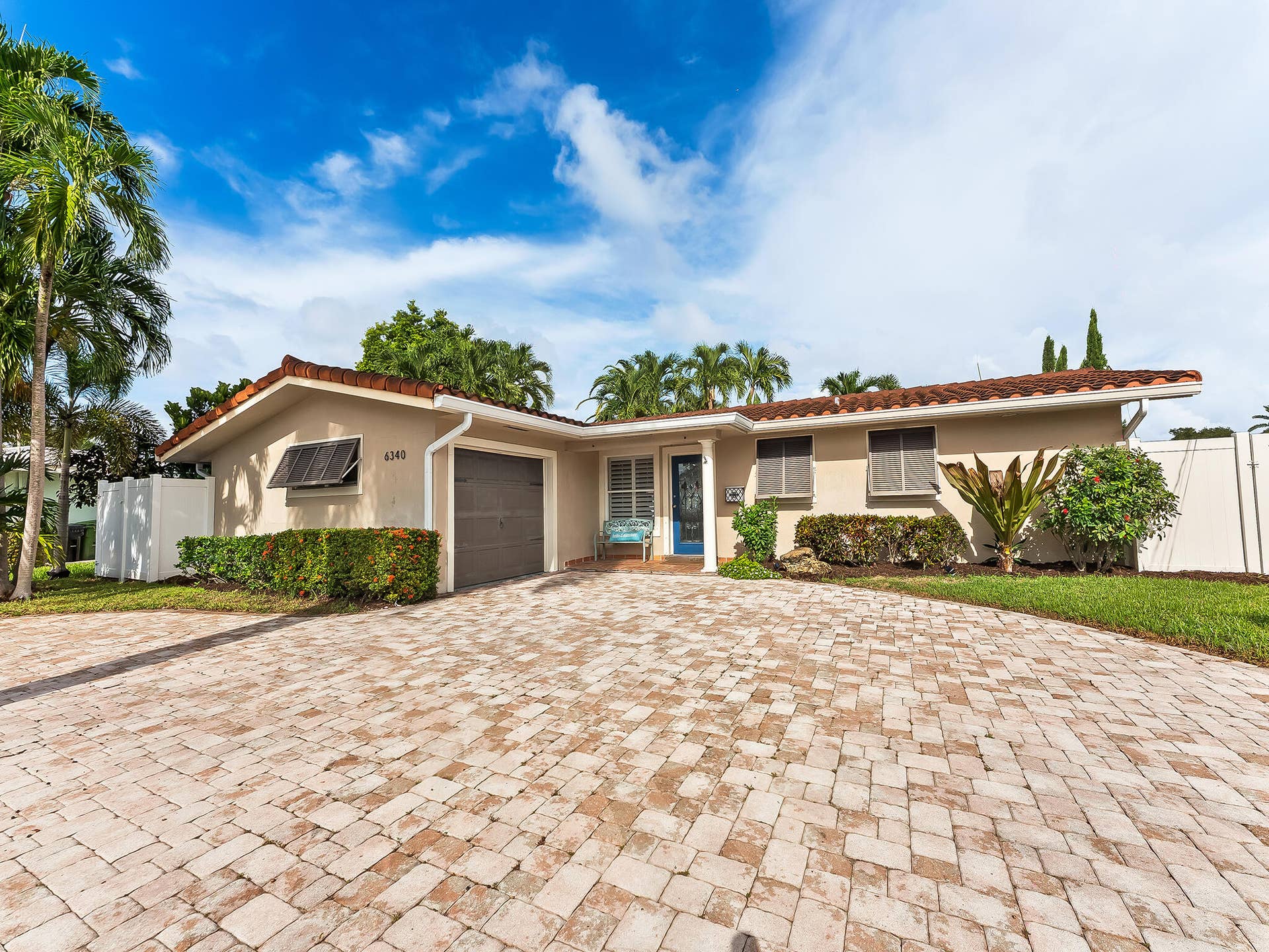 6340 NE 19th Terrace, Fort Lauderdale, FL 33308 DSC05447