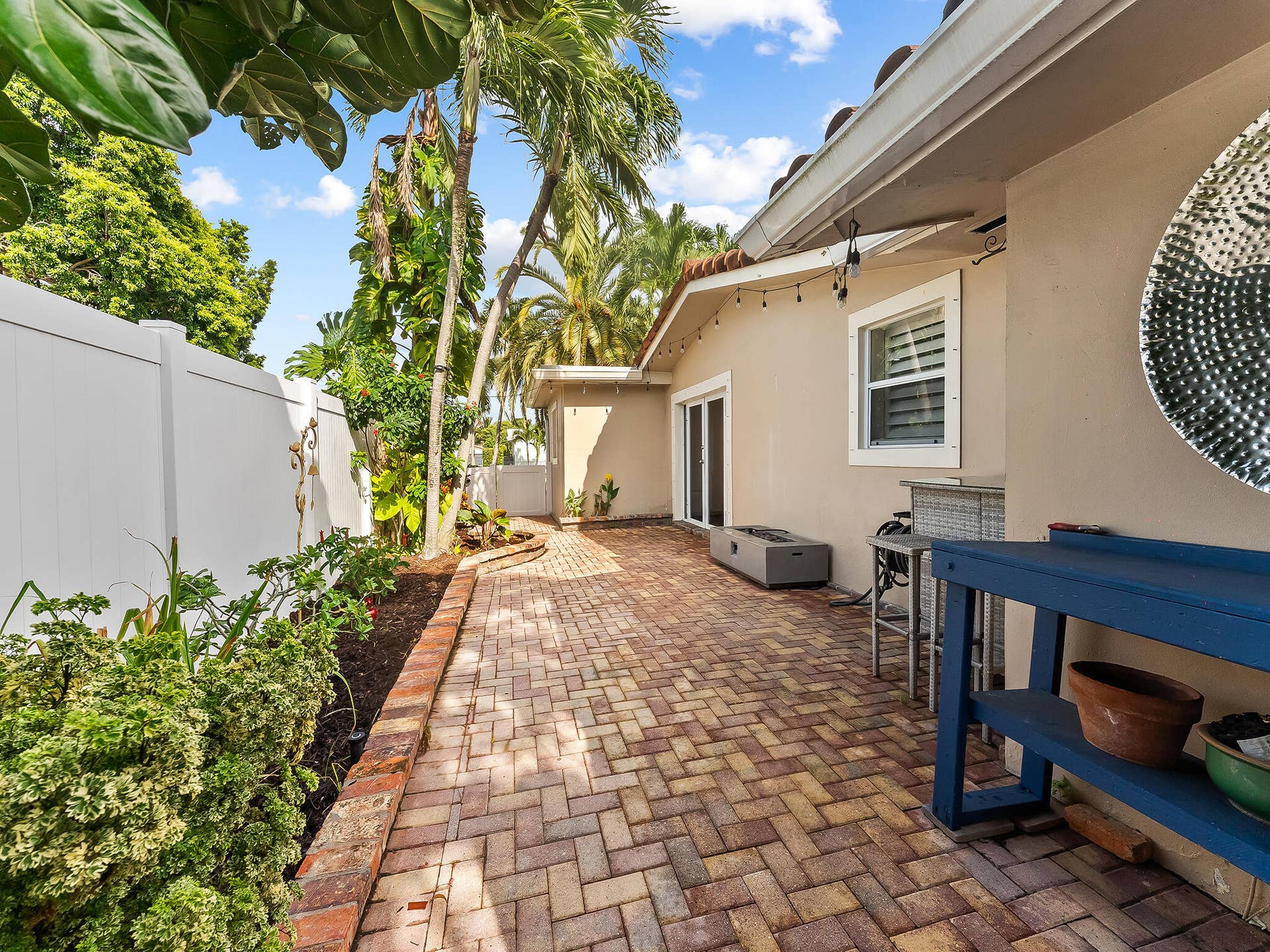 6340 NE 19th Terrace, Fort Lauderdale, FL 33308 DSC05444