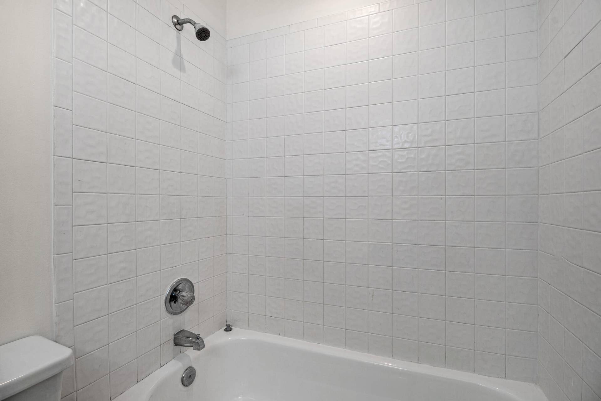 21_accutour_690 se 23rd ave apt 3 -026
