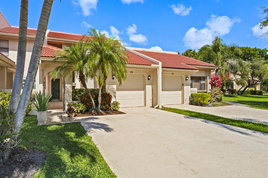 Property photo for 819 Windermere Way, Palm Beach Gardens, FL