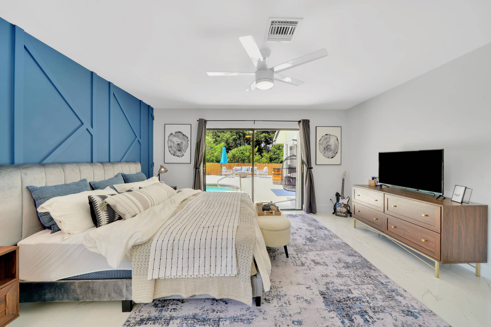 Indoors 4526 St Andrews Dr (18)