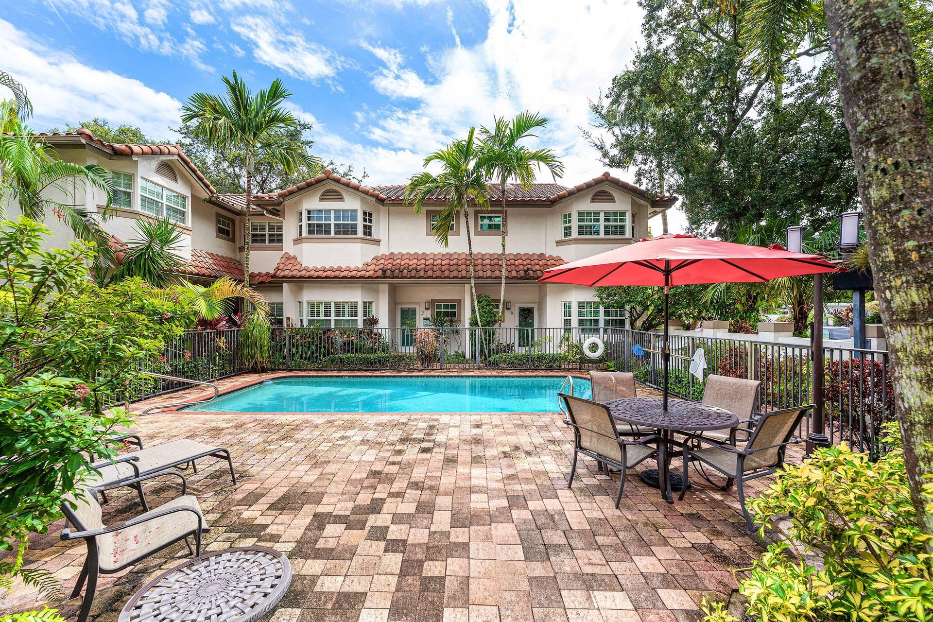 034-620Northeast9thAvenue-4-FortLauderda