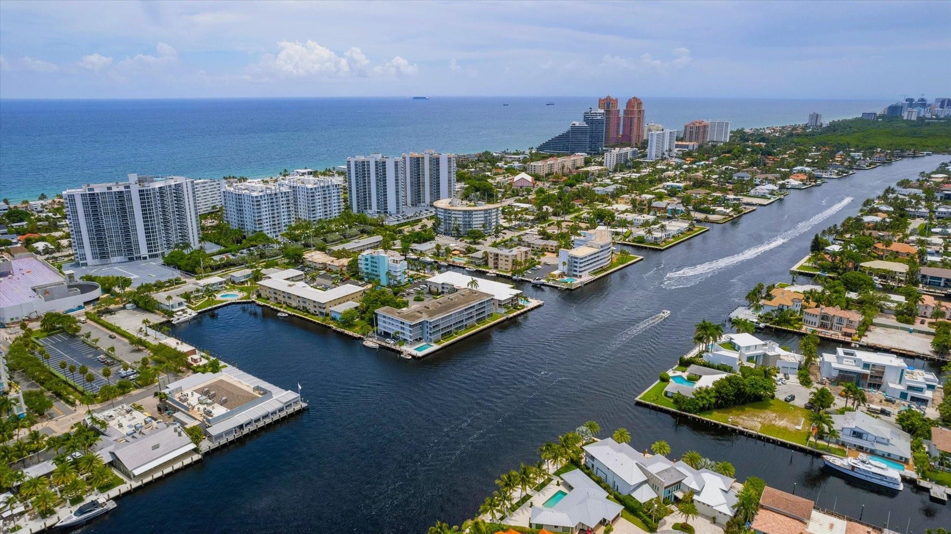 2841 N OCEAN Boulevard, #301, Fort Lauderdale, Fort Lauderdale, FL 33308 Vantage View aerial Ocean/Intracoastal Waterway