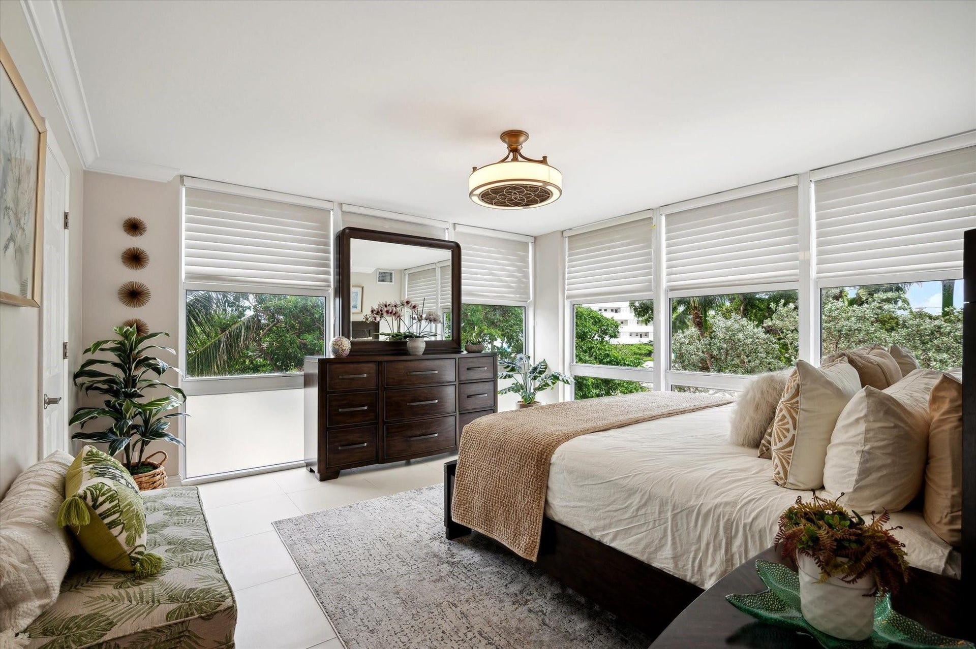 2841 N OCEAN Boulevard, #301, Fort Lauderdale, Fort Lauderdale, FL 33308 Primary bedroom