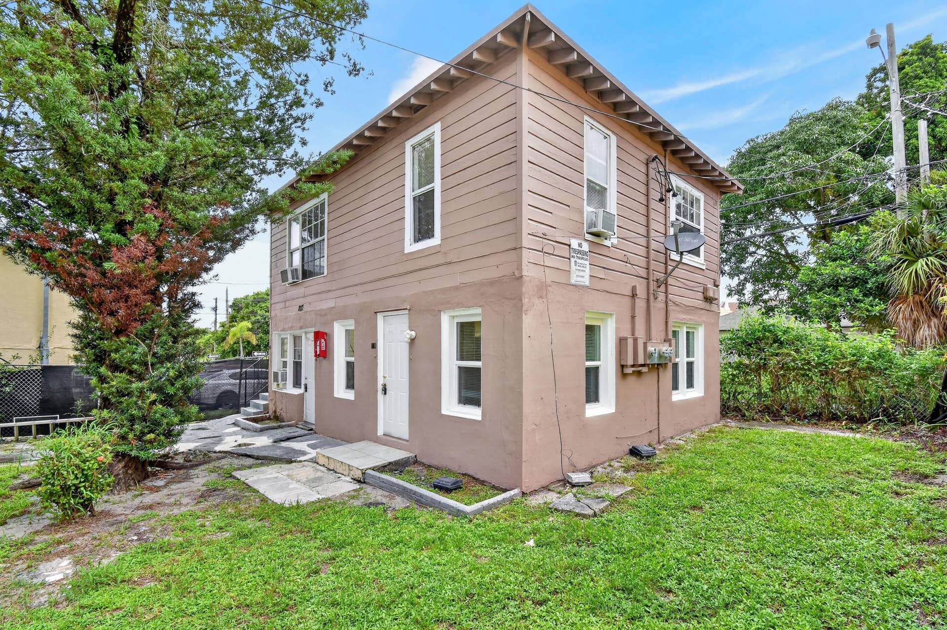 885-887 7TH Street, #100, West Palm Beach, FL 33401 8877thSt-Exteriors(1)