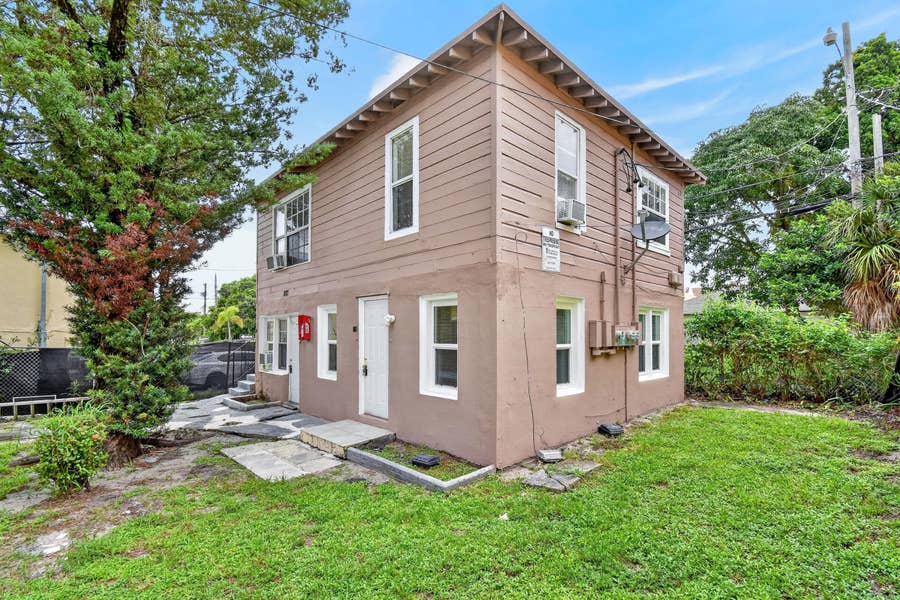 Property photo for 885-887 7TH Street, #100, West Palm Beach, FL