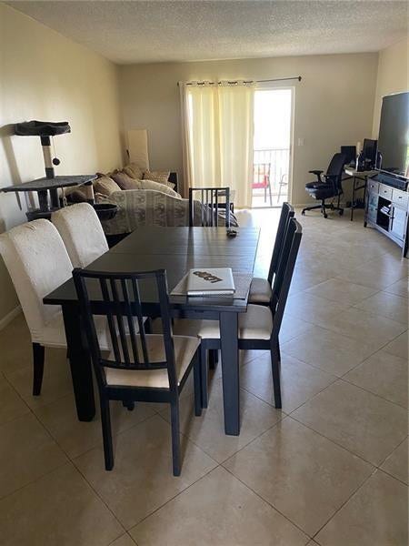 Coral Springs, Coral Springs, FL 33065 Photo 2