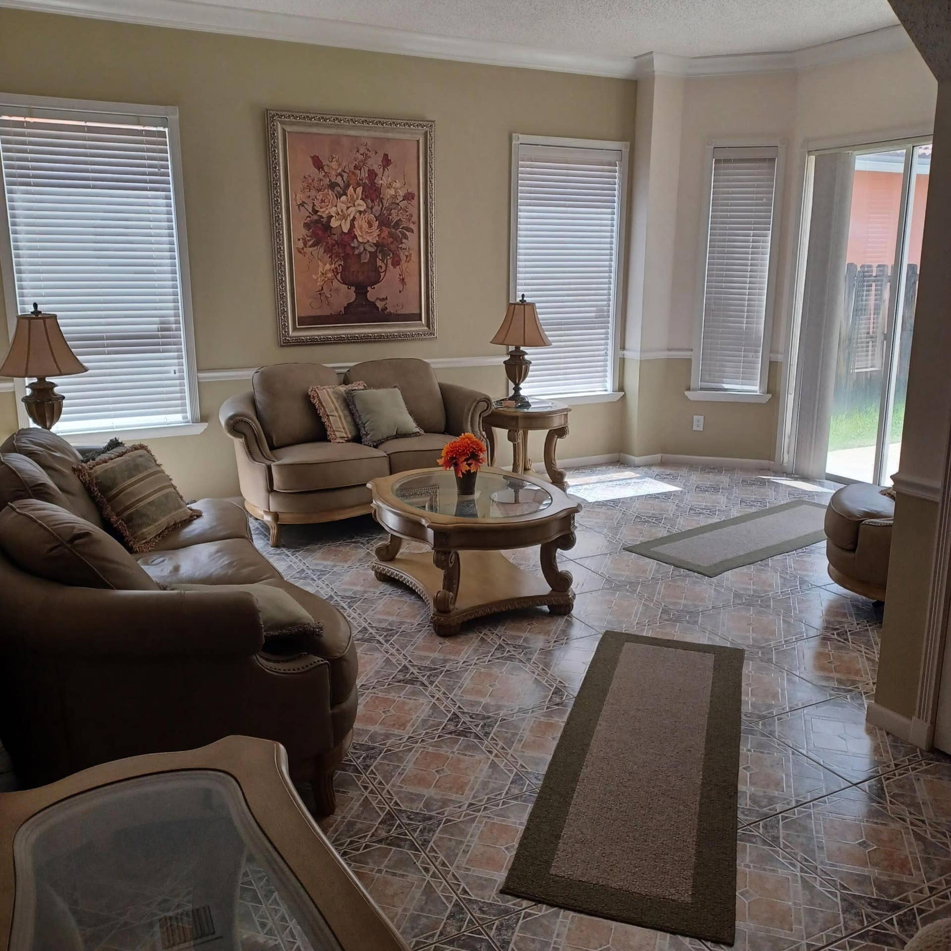 PRESTON LIVING ROOM 1