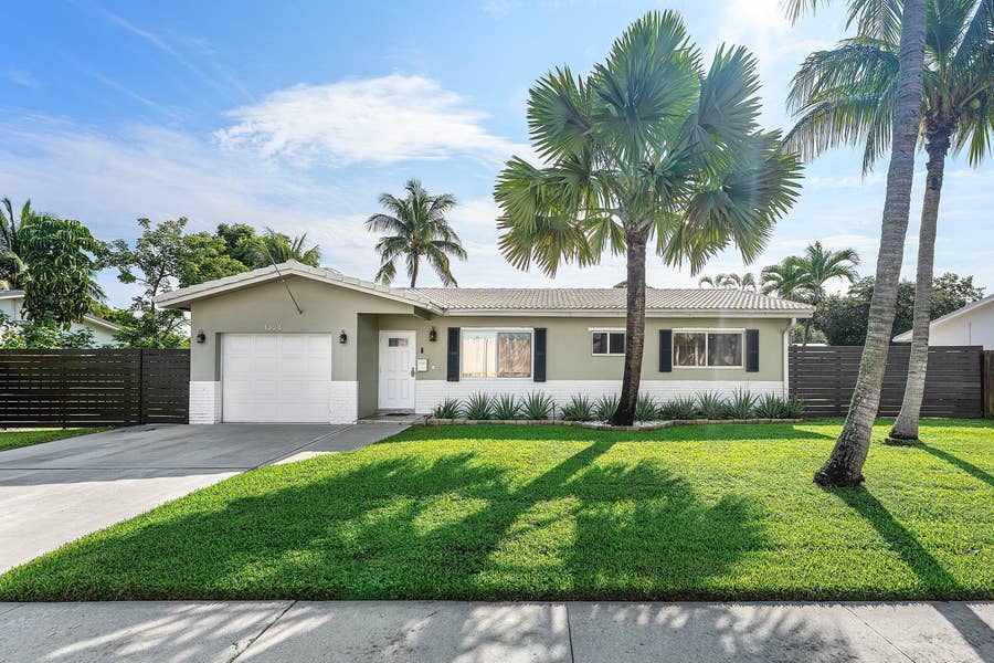 Property photo for 1224 SW 16th Avenue, Boca Raton, FL