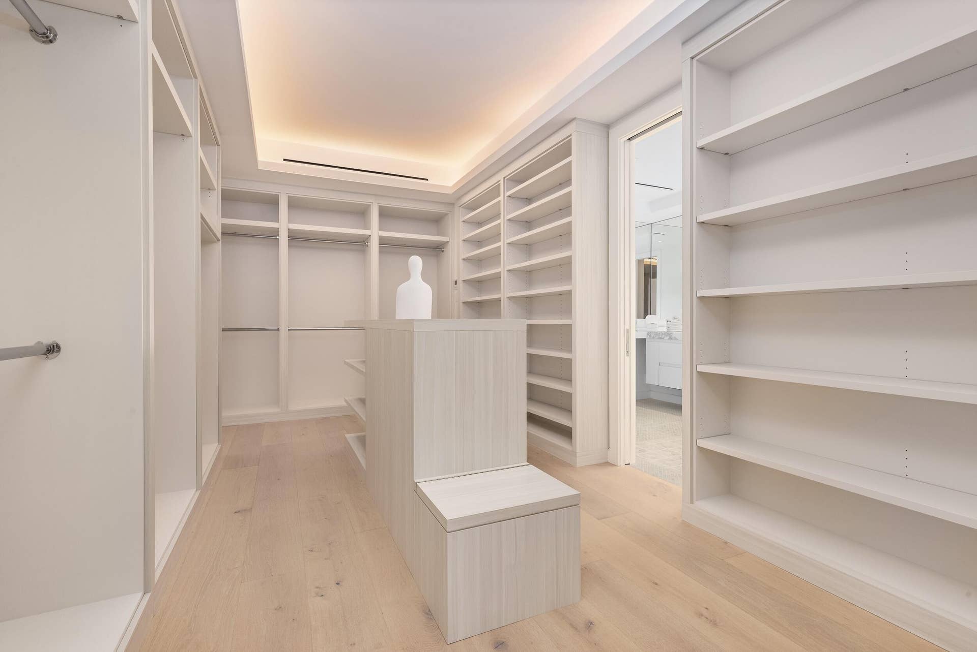 301 Plantation Road, Palm Beach, FL 33480 Her Closet