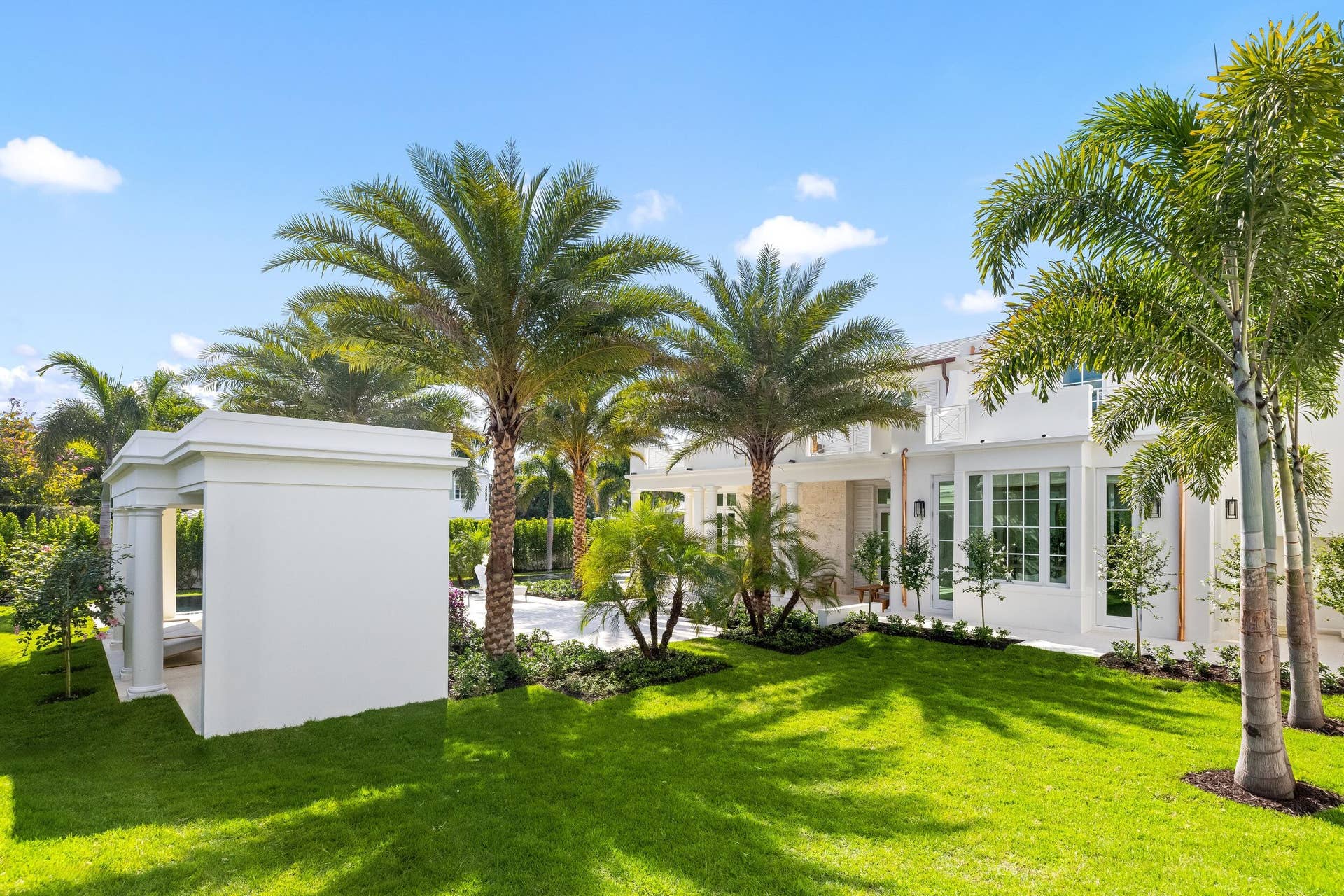 301 Plantation Road, Palm Beach, FL 33480 Cabana to Yard