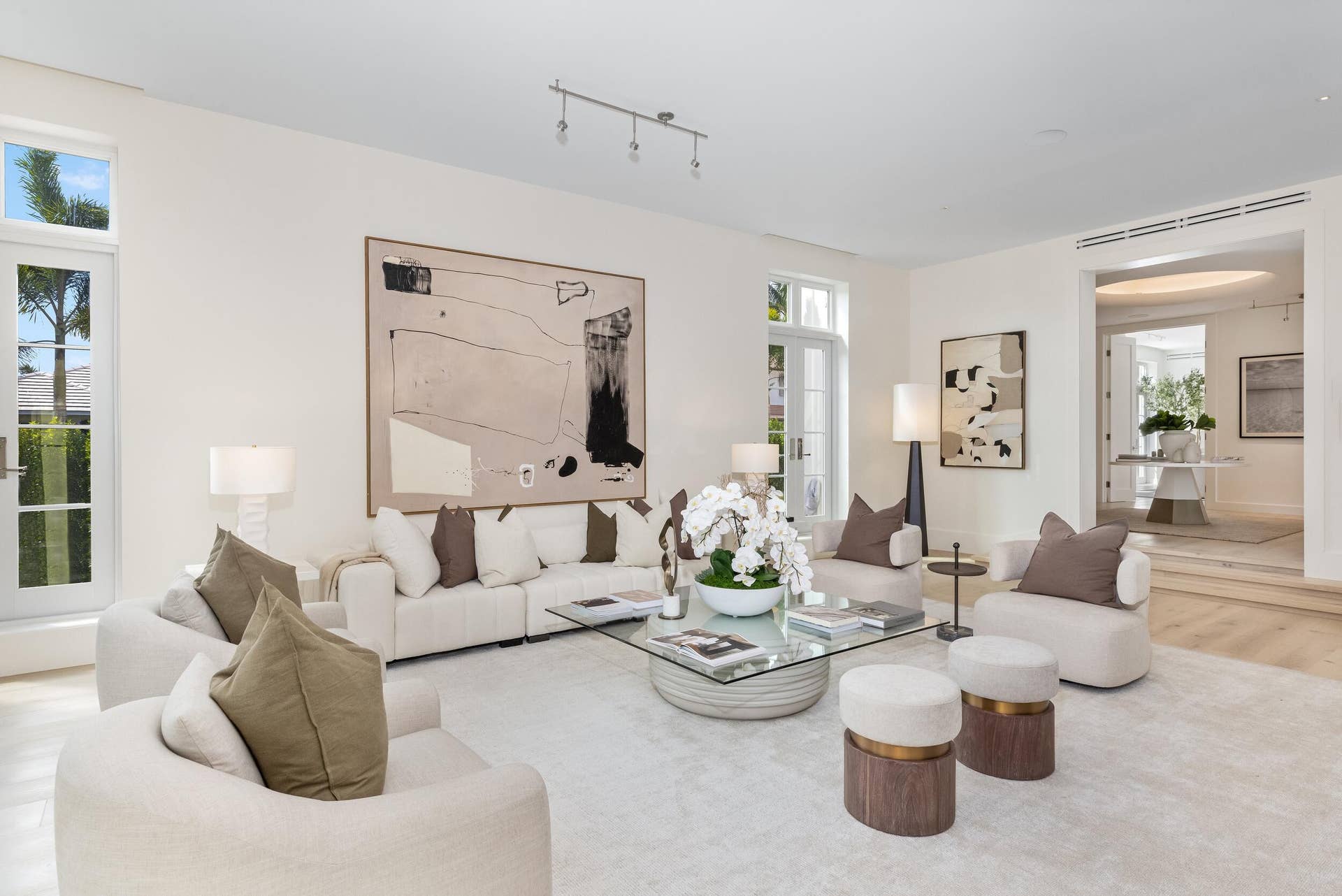 301 Plantation Road, Palm Beach, FL 33480 Living Room