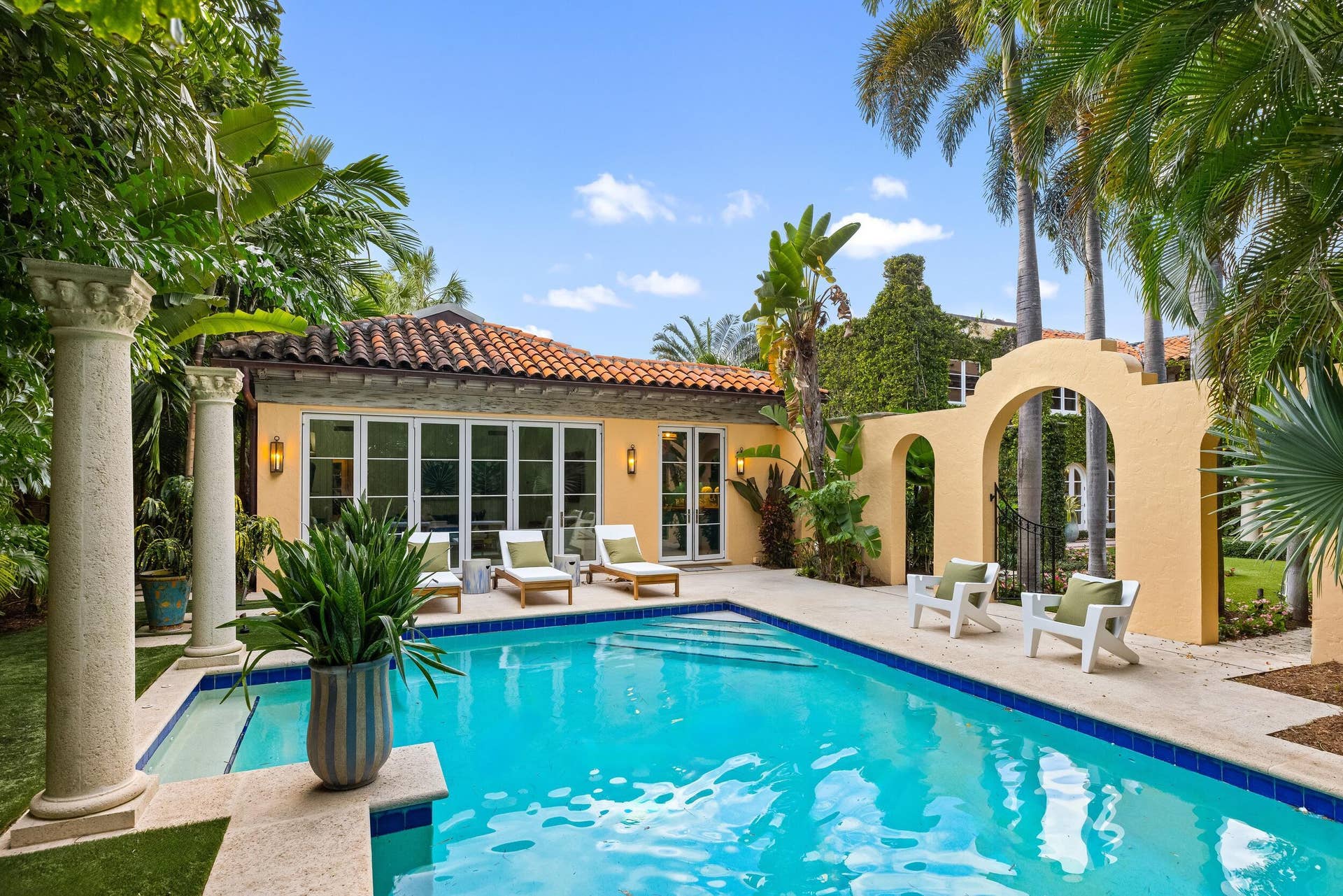 124 Brazilian Avenue, Palm Beach, FL 33480 Pool