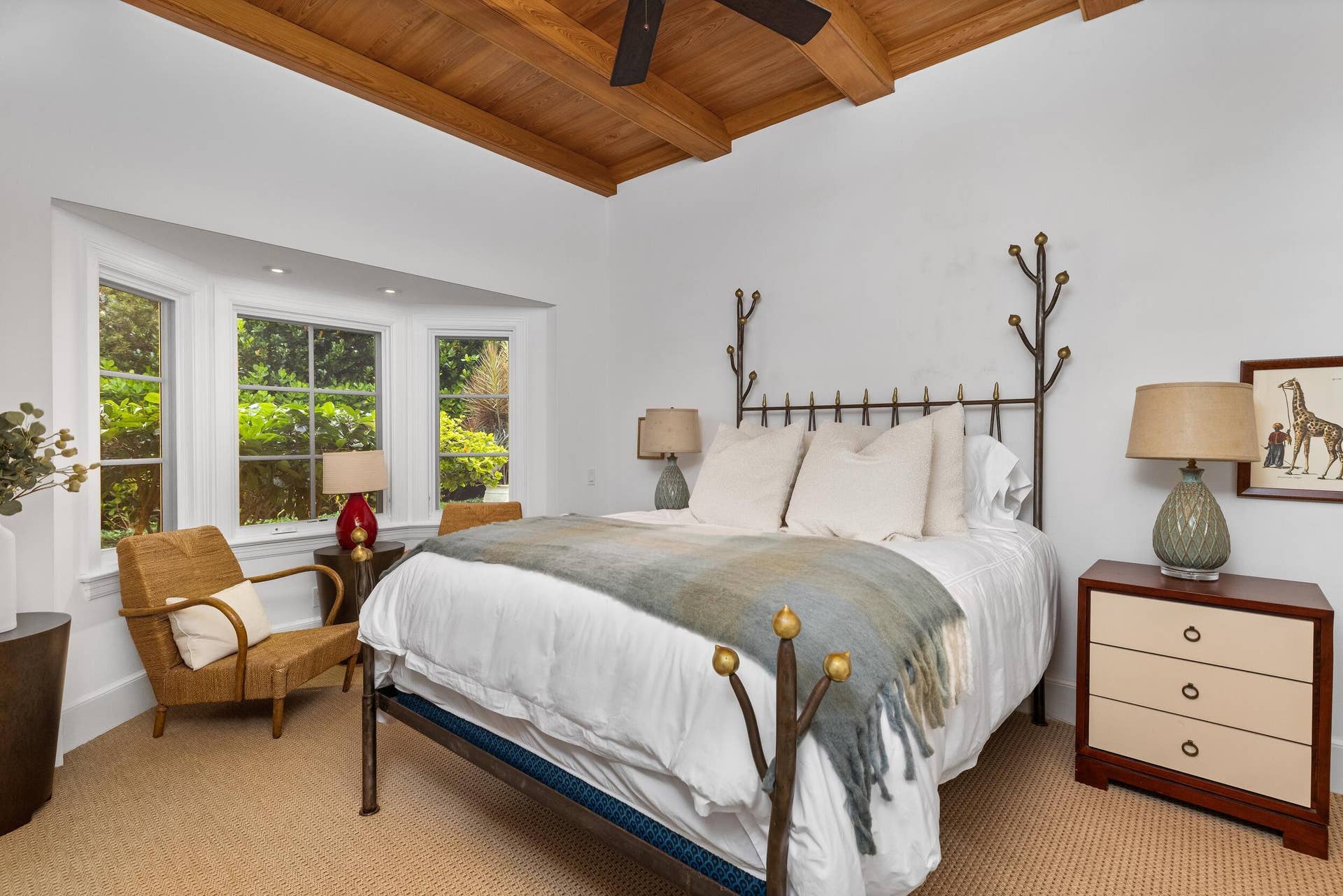124 Brazilian Avenue, Palm Beach, FL 33480 Guest House Bedroom