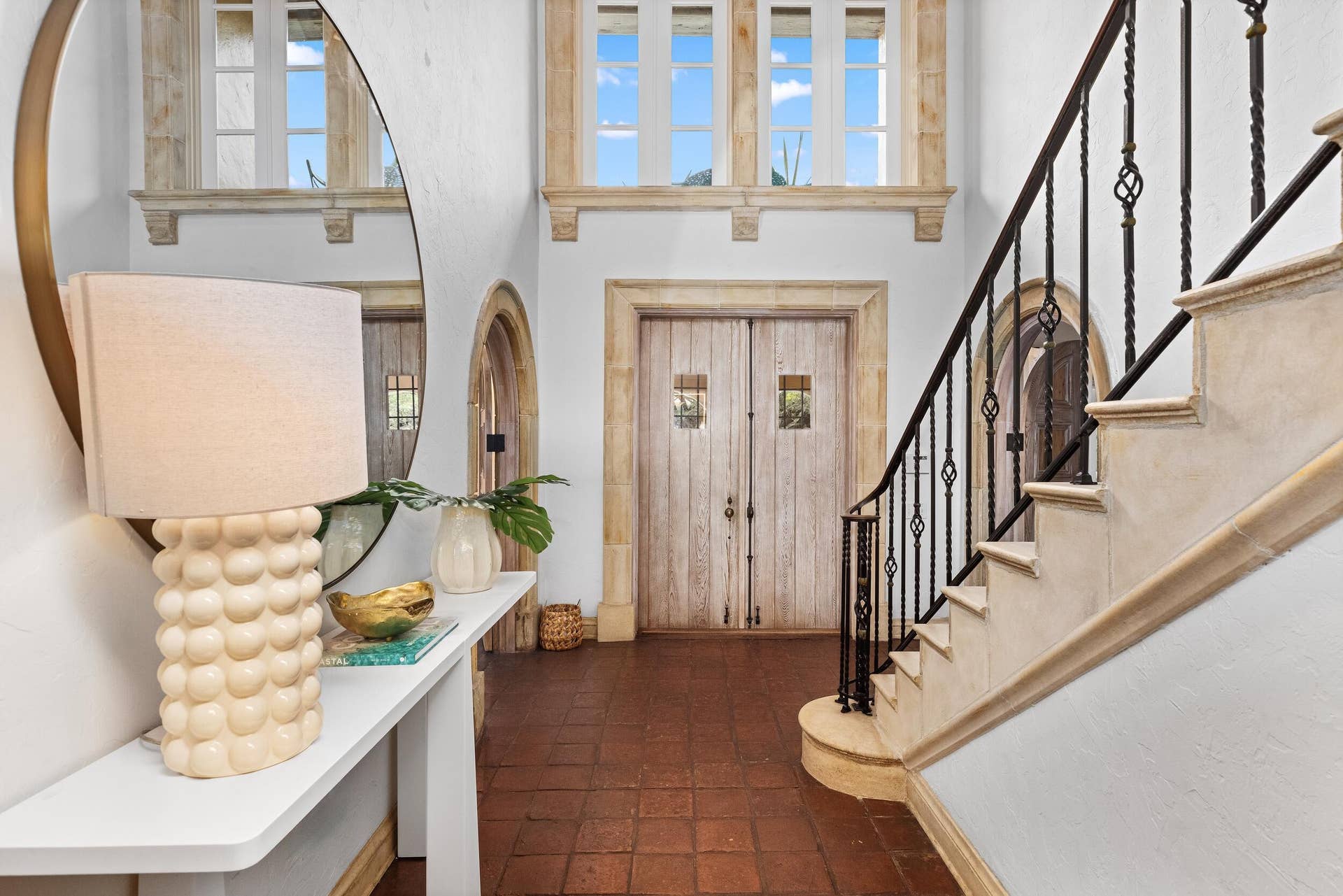 124 Brazilian Avenue, Palm Beach, FL 33480 Foyer