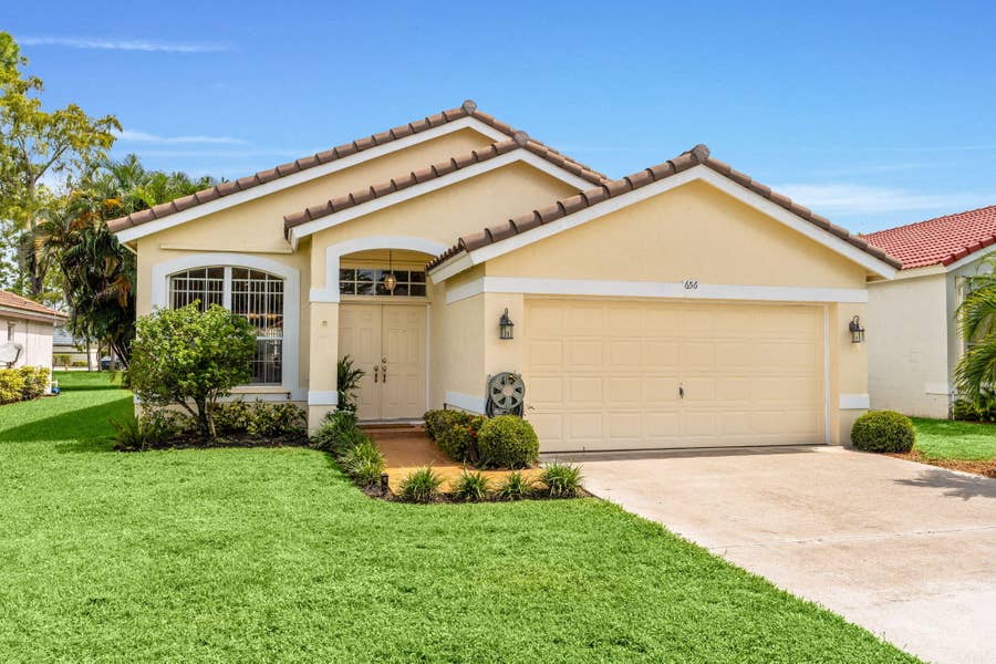 Property photo for 656 LAKE WELLINGTON Drive, Wellington, FL
