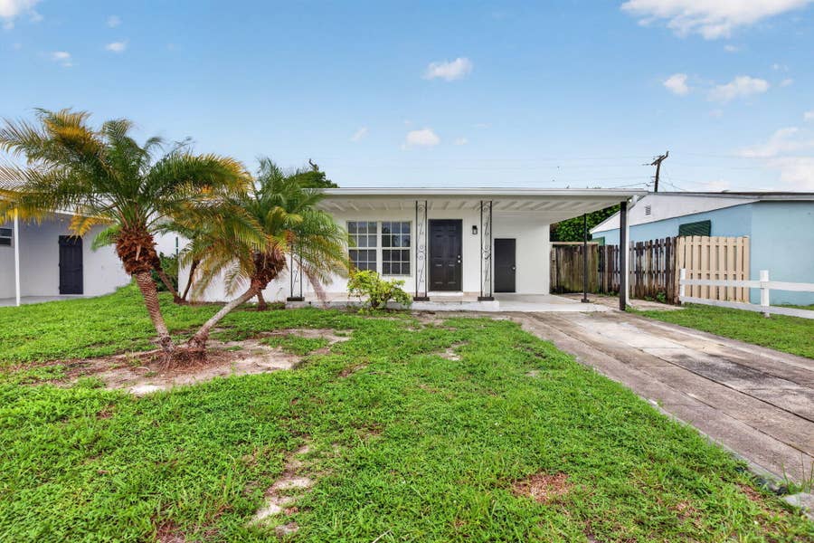 Property photo for 410 NW 52ND Court, Oakland Park, FL