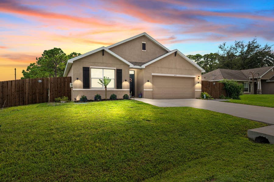 Property photo for 1602 SW Lofgren Avenue, Port St Lucie, FL