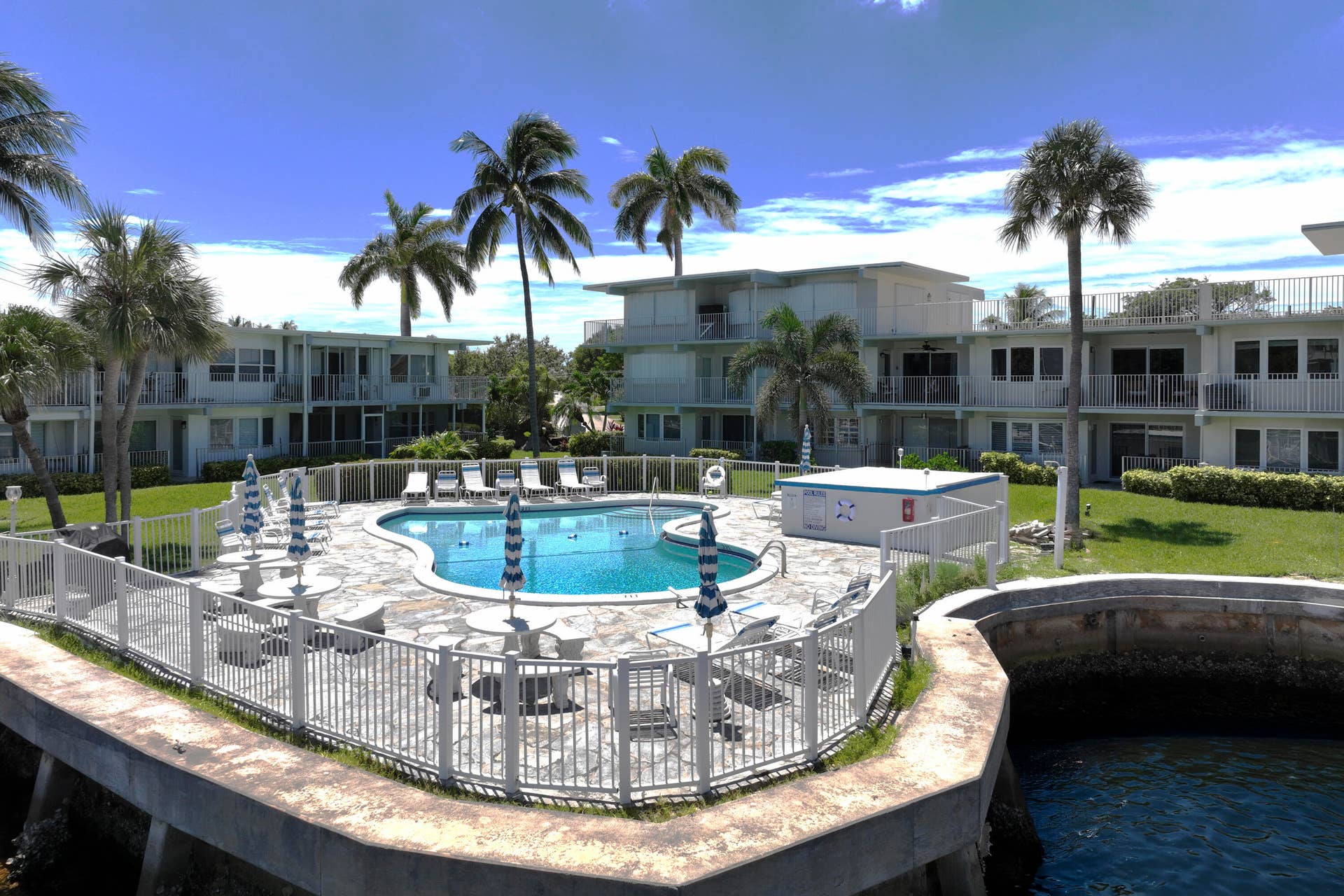1445 SE 15TH Court, #203, Deerfield Beach, FL 33441 1445 SE 15th Ct Apt 203-print-021-025-DJ