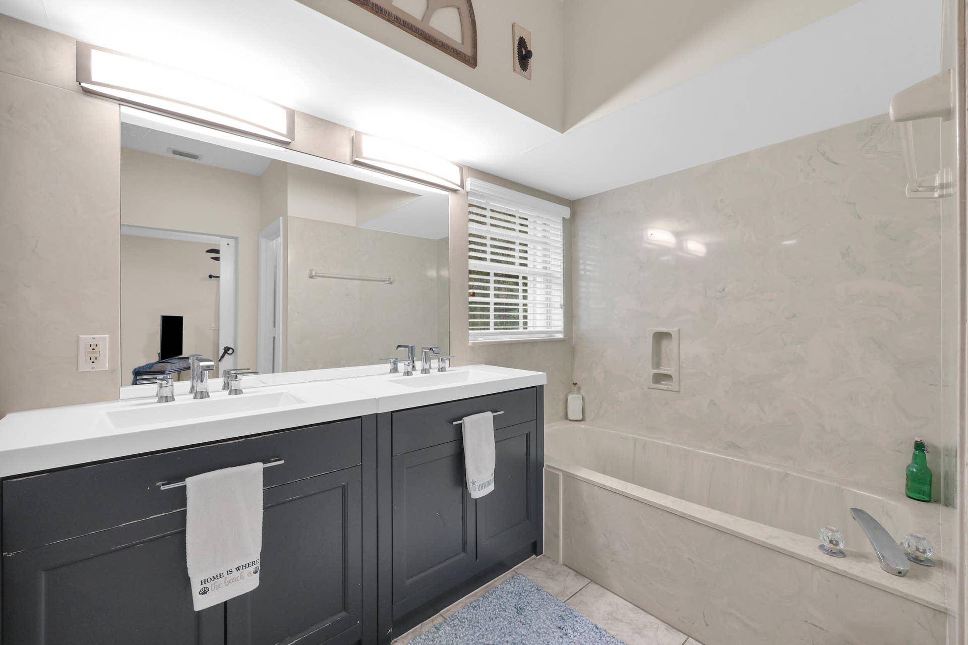 2728 SERENITY Circle S, Fort Pierce, FL 34981 Primary Bath