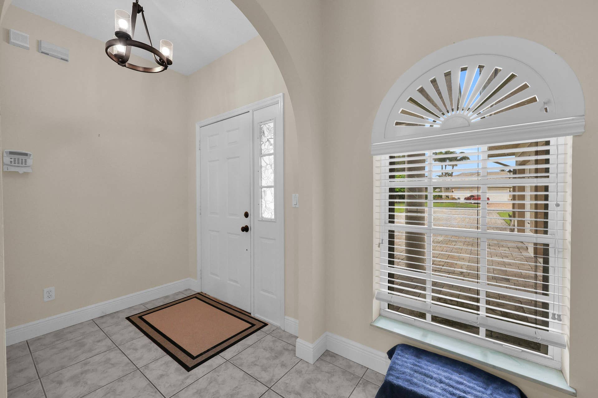 2728 SERENITY Circle S, Fort Pierce, FL 34981 Interior Entry