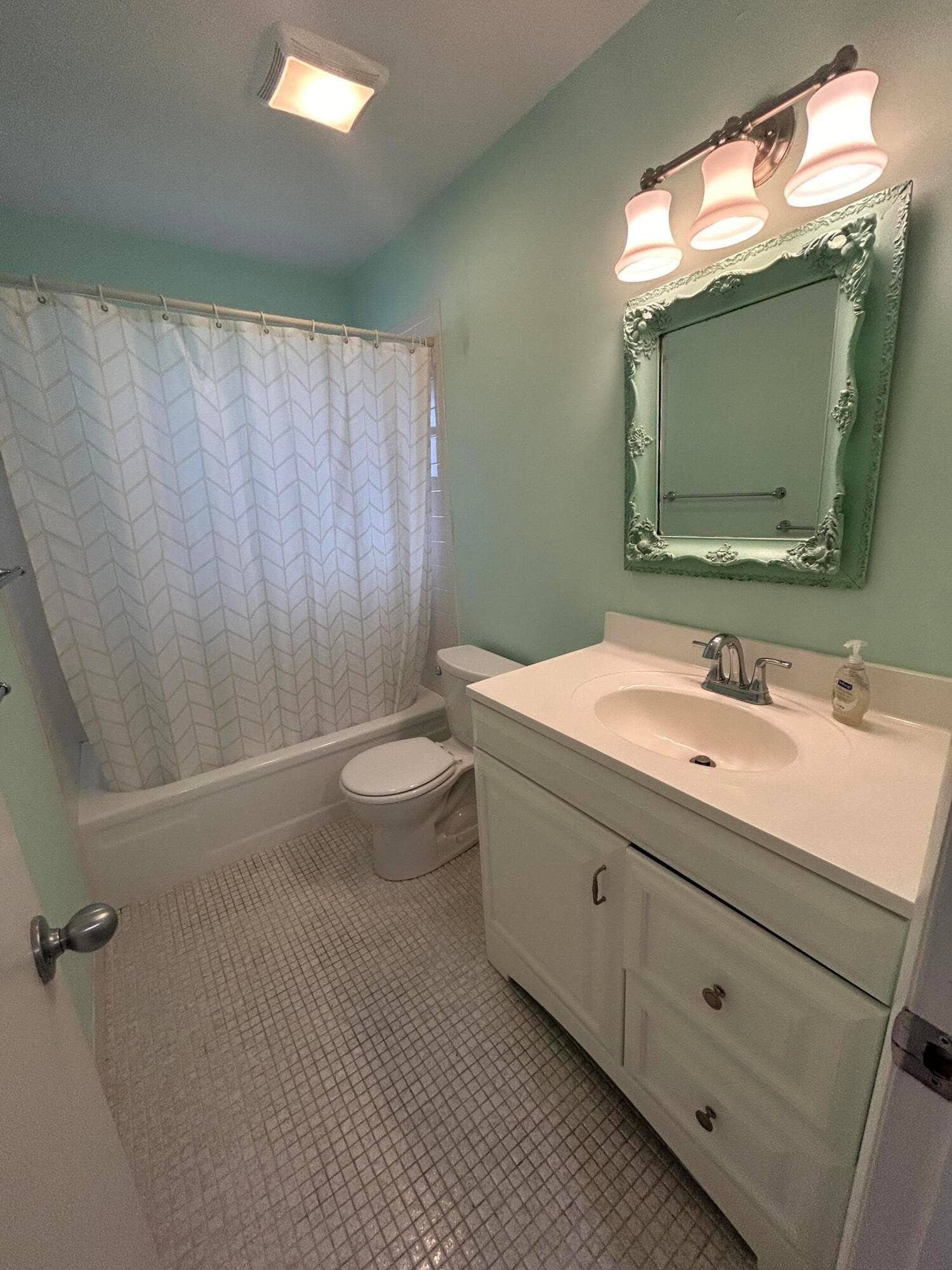 878 Worcester Lane, Lake Worth, FL 33467 IMG_4426