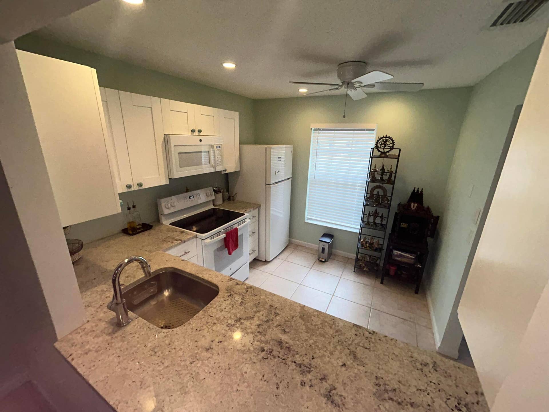 878 Worcester Lane, Lake Worth, FL 33467 IMG_4459