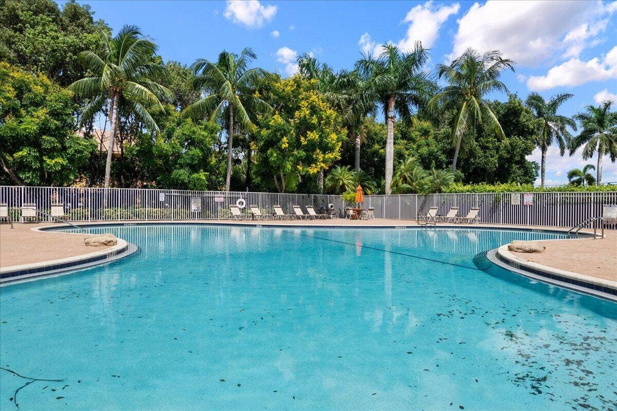 7108 HAWKS NEST Terrace, Riviera Beach, FL 33407 50-JLC_1855
