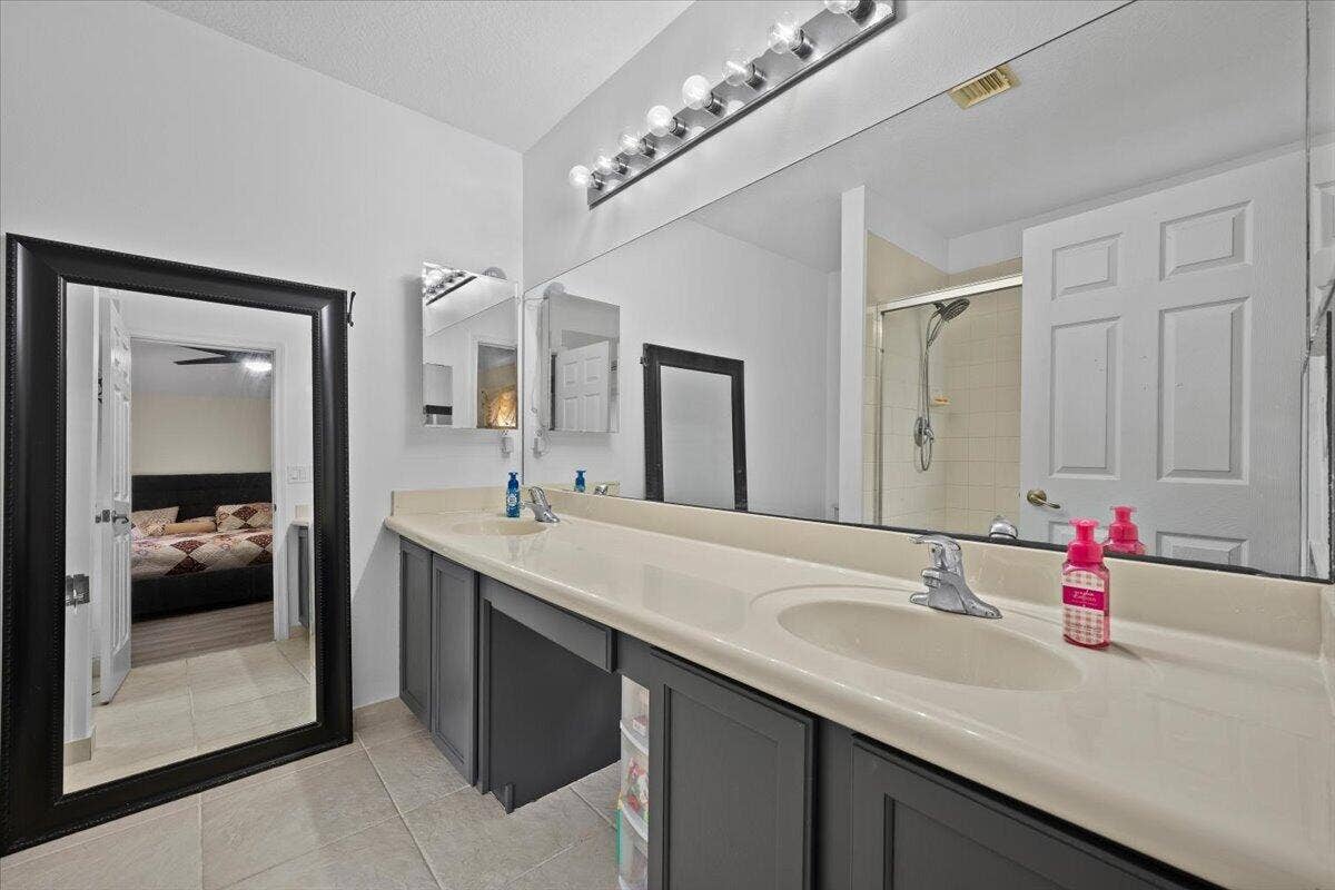7108 HAWKS NEST Terrace, Riviera Beach, FL 33407 25-LUX_3949