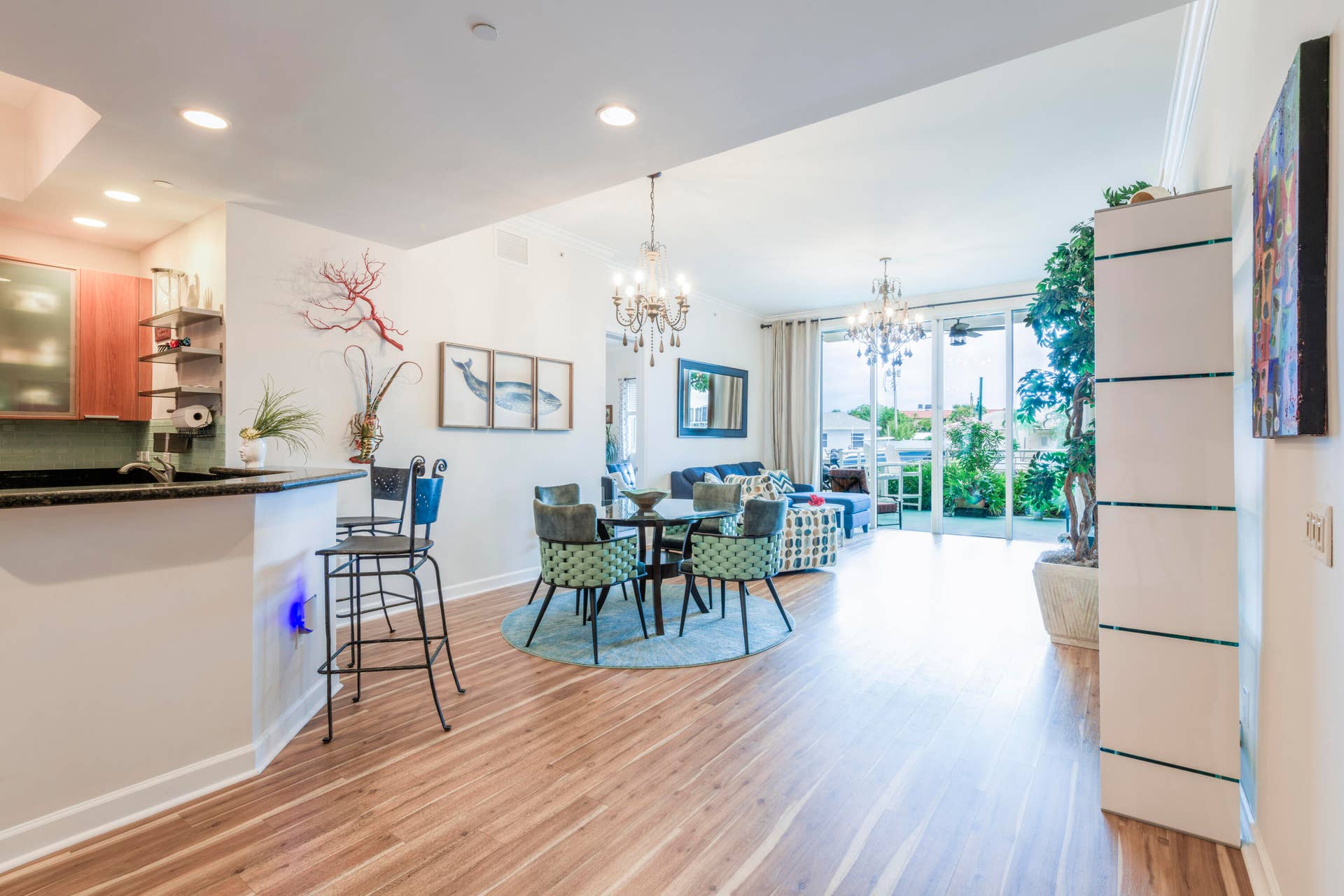 2650 LAKE SHORE Drive, #101, Riviera Beach, FL 33404 DSC_0920