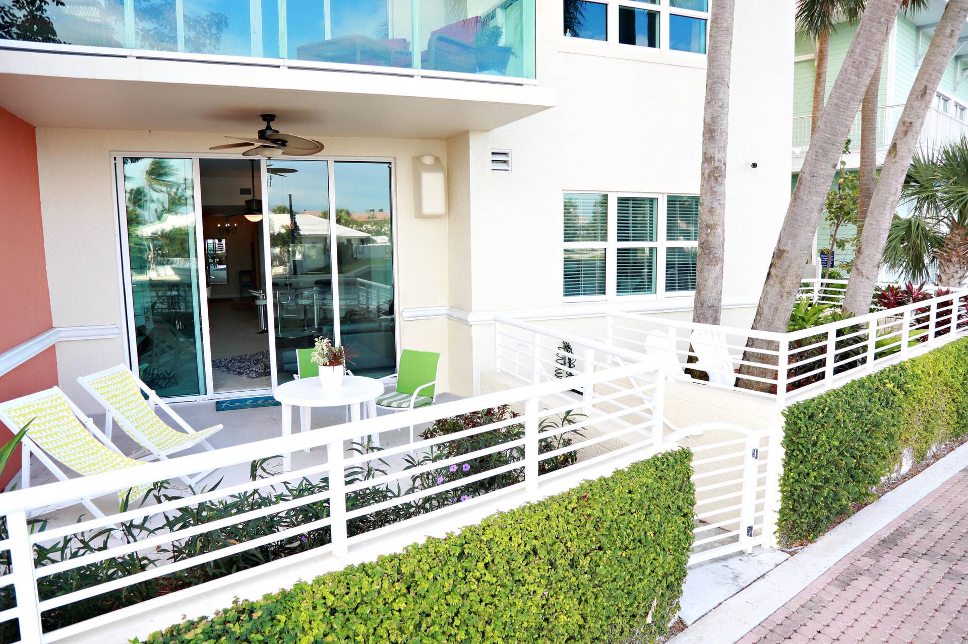 2650 LAKE SHORE Drive, #101, Riviera Beach, FL 33404 DPP_0067