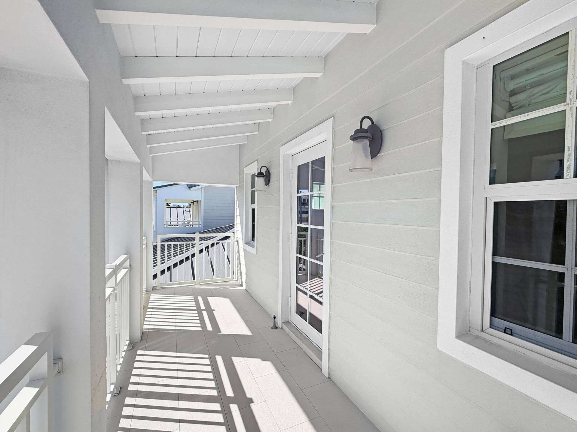 3rd floor balcony