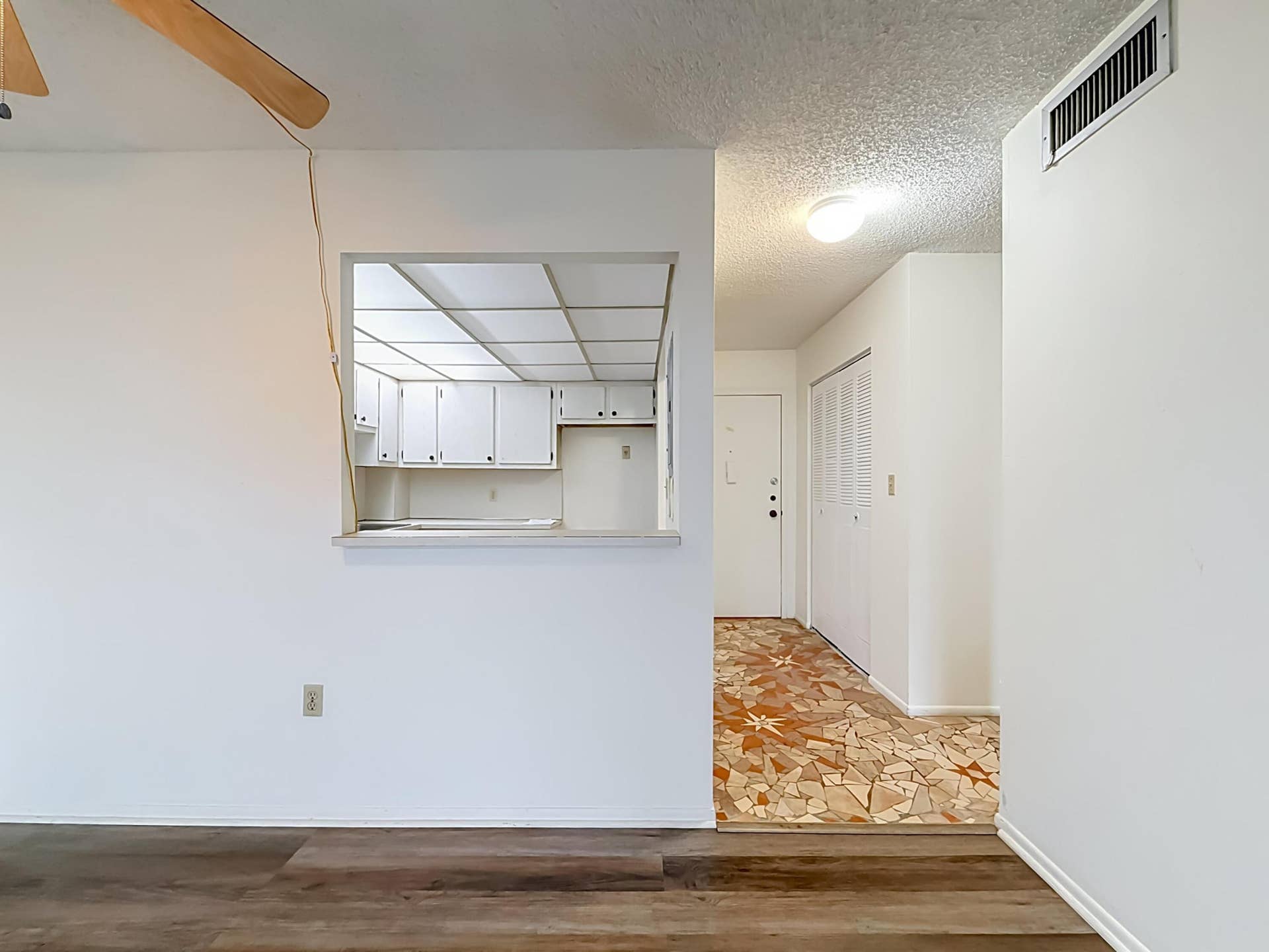 16851 NE 23RD Avenue, #A608, North Miami Beach, FL 33160 16851 NE 23rd Avenue #A608-17