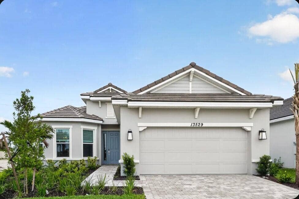 13529 SW Mazzano Street, Port St Lucie, FL 34987 13529 SW Mazzano Street - Ready Now for Closing