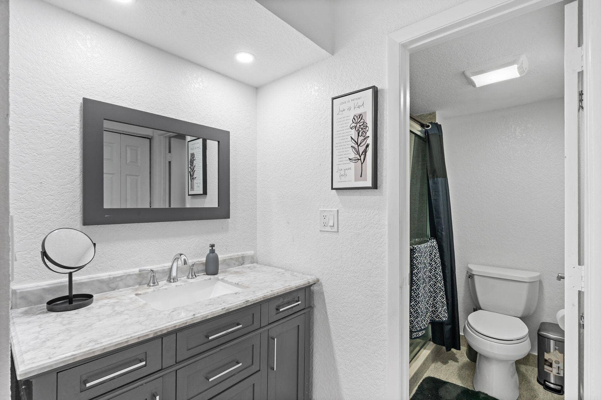 9592 SW 1st Court, #13-F, Coral Springs, FL 33071 Primary Bathroom