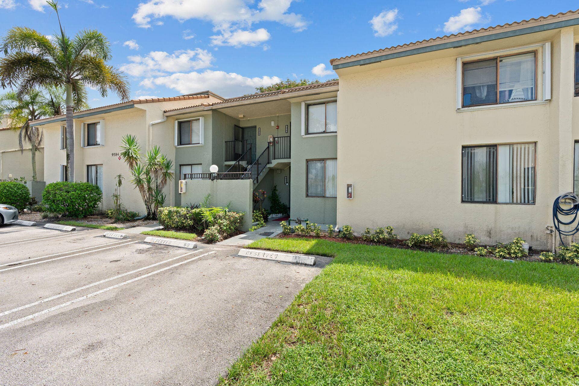 9592 SW 1st Court, #13-F, Coral Springs, FL 33071 Front of Unit
