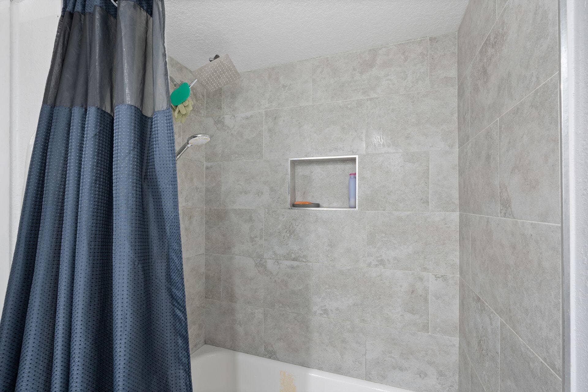 9592 SW 1st Court, #13-F, Coral Springs, FL 33071 Bathroom 2