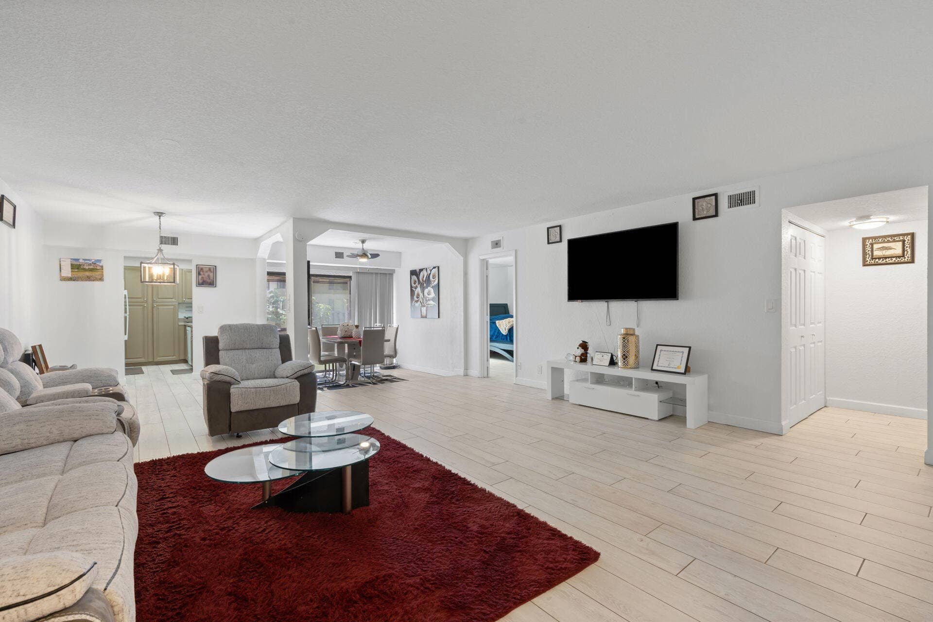 9592 SW 1st Court, #13-F, Coral Springs, FL 33071 Living & Dining Room