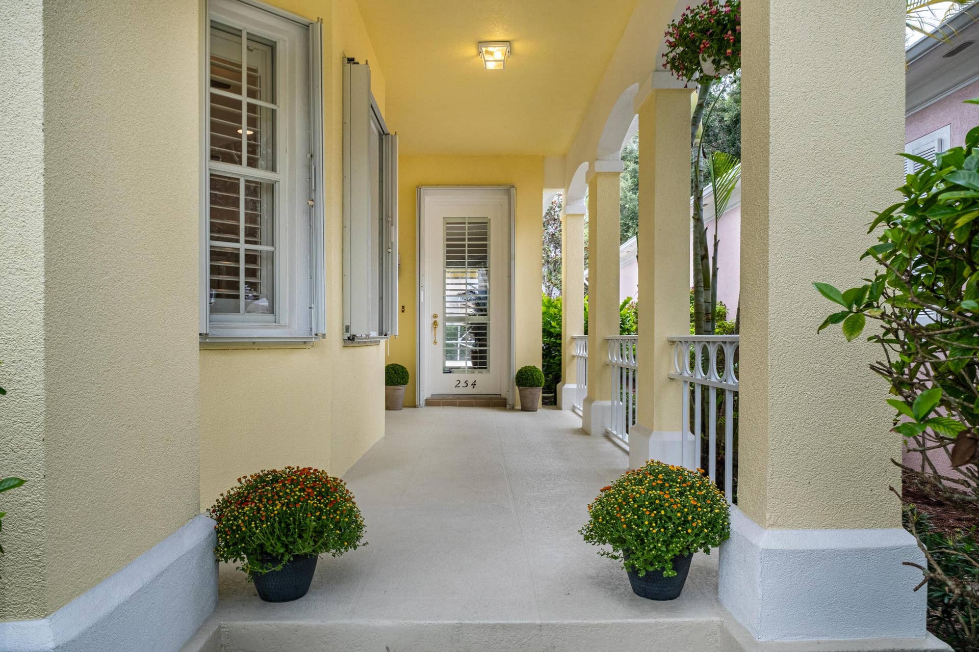 254 Marlberry Circle, Jupiter, FL 33458 Covered front porch leading to the main entrance door