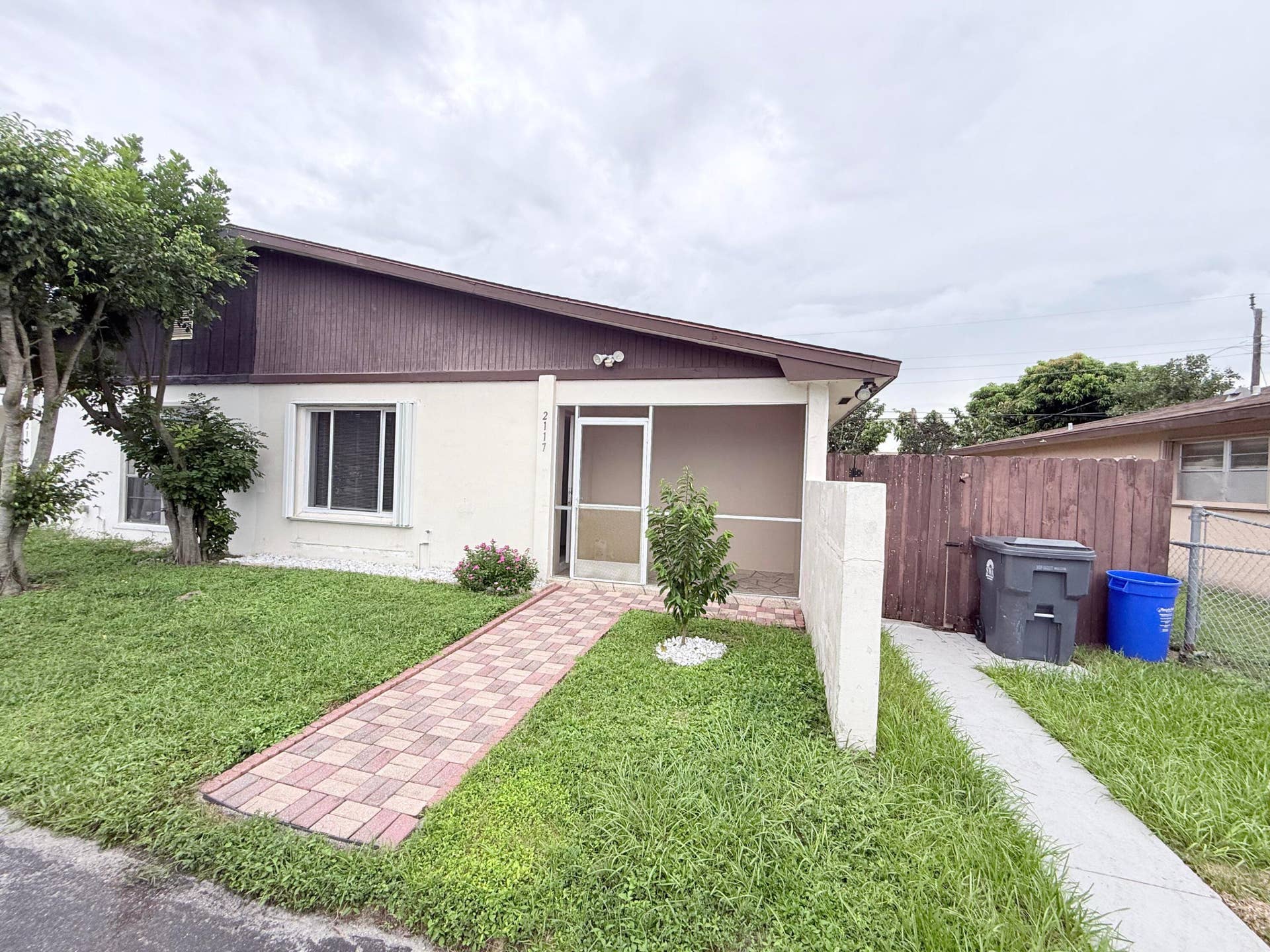 2117 E Bond Drive, #1, West Palm Beach, West Palm Beach, FL 33415 IMG_0711