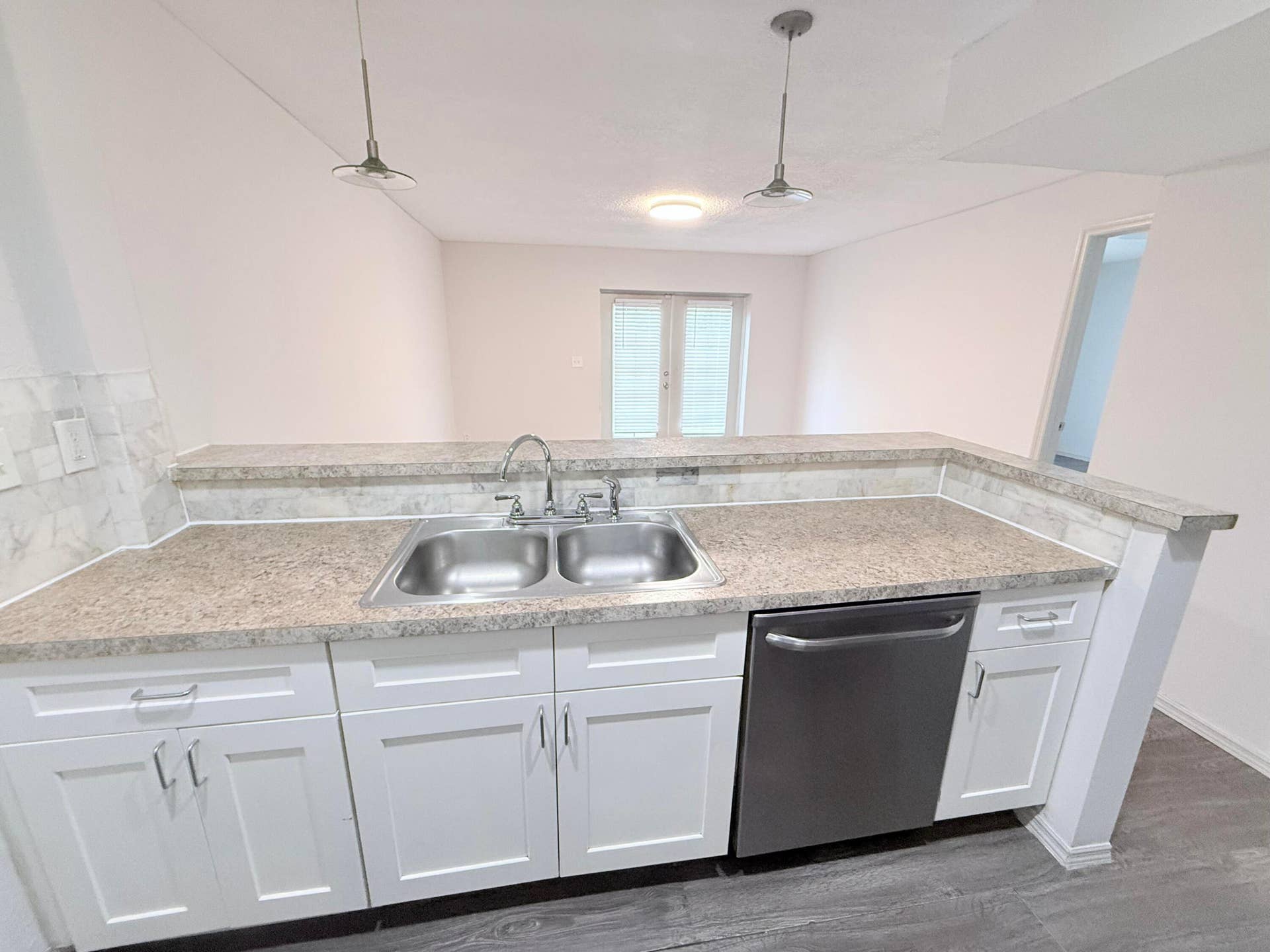 2117 E Bond Drive, #1, West Palm Beach, West Palm Beach, FL 33415 IMG_0695