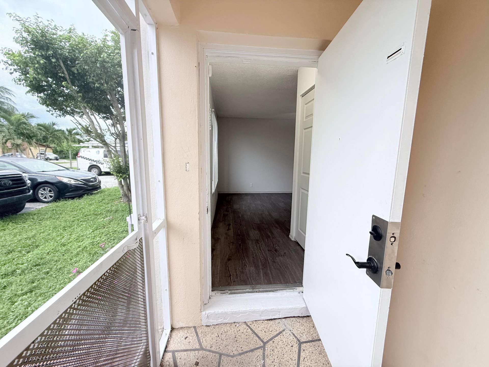 2117 E Bond Drive, #1, West Palm Beach, West Palm Beach, FL 33415 IMG_0715